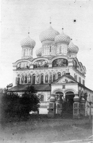 Троицкий собор Костромского Ипатьевского монастыря, 1910-е, г. Кострома. Собор построен в 1650–1652 годах.