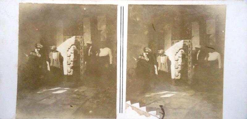 У Бахчисарайского фонтана, 1900-е, Таврическая губ., Симферопольский у., г. Бахчисарай