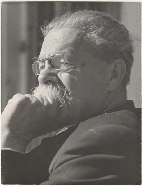 Николай Морозов, 1930 - 1936. Выставка «Пенсне – символ интеллигентности» с этой фотографией.