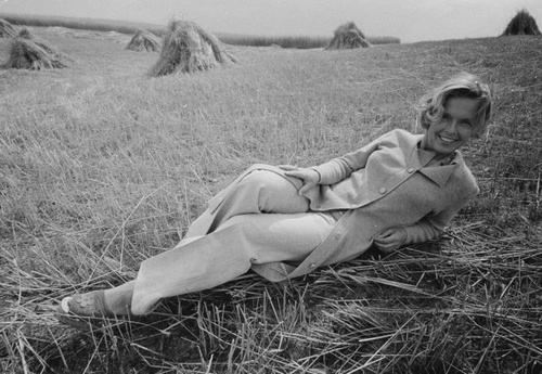 Балапандар оргазм порно видеодан есінен танып қалады