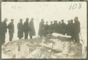 Похороны, 22 июня 1941 - 9 мая 1945. Выставка «Арон Замский: между кадром и боем» с этой фотографией.