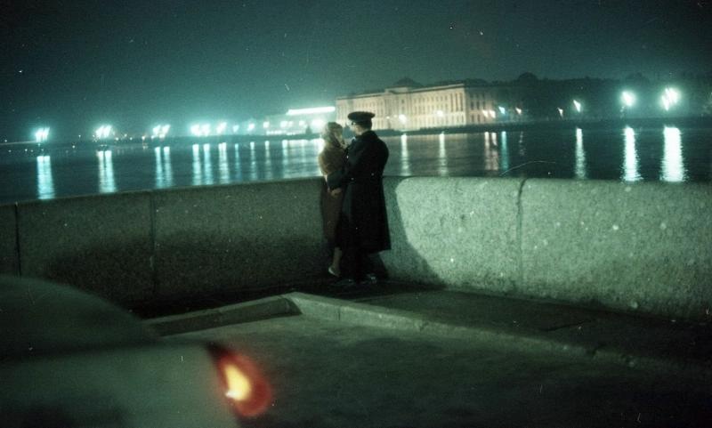 Влюбленные на набережной, 1961 - 1969, г. Ленинград