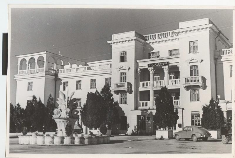 Здание гостиницы «Нальчик», 1950-е, г. Нальчик