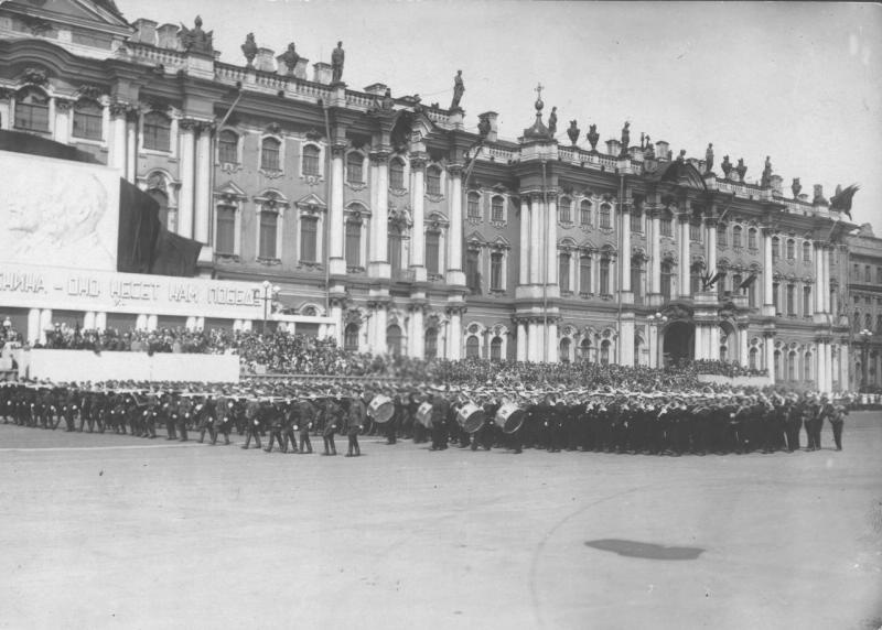 Военный парад на площади Урицкого, 1940 год, г. Ленинград