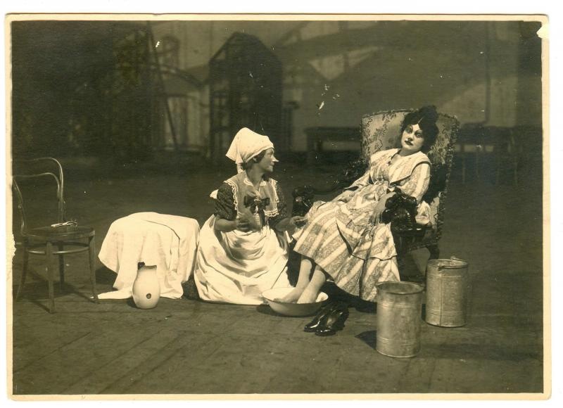 Театр имени Всеволода Мейерхольда. Сцена из спектакля «Лес», 1924 год, г. Москва. Видеовыставка «Мейерхольд» с этой фотографией.&nbsp;