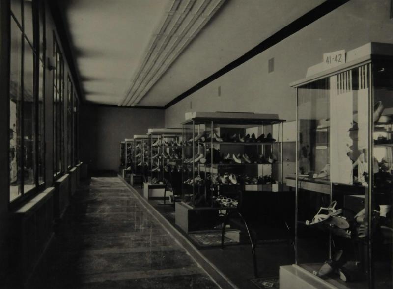 Магазин «Женская обувь», 1961 год, г. Сталинград