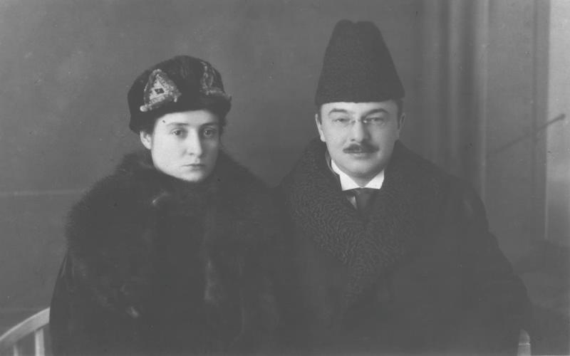 Портрет мужчины и женщины в зимней одежде, 1915 - 1918