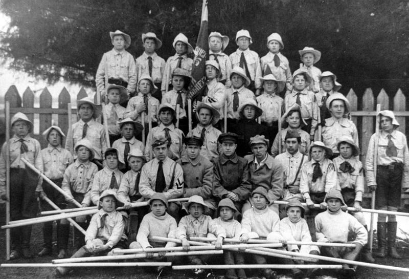 Первый пионерский отряд имени К. Либкнехта в Череповце, 1922 год, г. Череповец