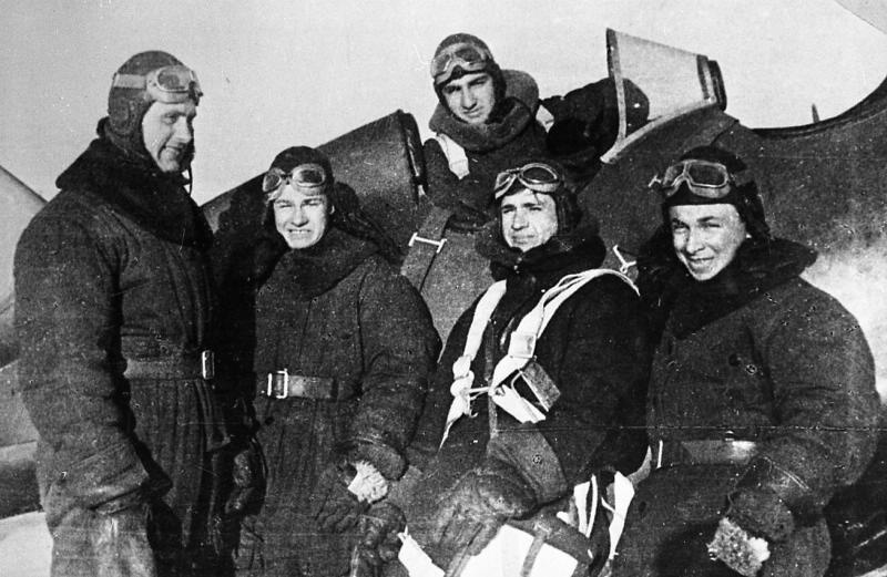 Летчик Владимир Анастасович Микоян в кабине самолете, 1941 - 1942
