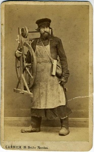 Точильщик, 1860-е, г. Санкт-Петербург. Из серии «Русские типы».Выставка «Из коллекции Вильяма Каррика» с этой фотографией.