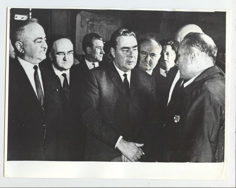 Леонид Брежнев во время деловой встречи, 1970-е