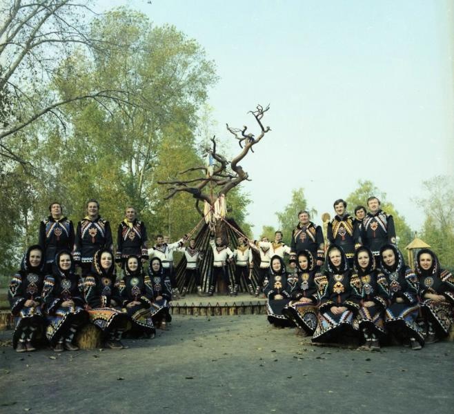 Государственный ансамбль песни и танца Коми АССР «Асъя Кыа», 1980-е