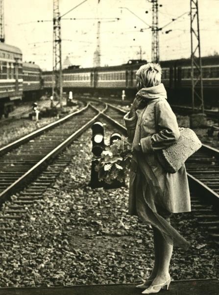Курский вокзал, 1972 год, г. Москва. Выставка «История страны под стук колес» с этой фотографией.