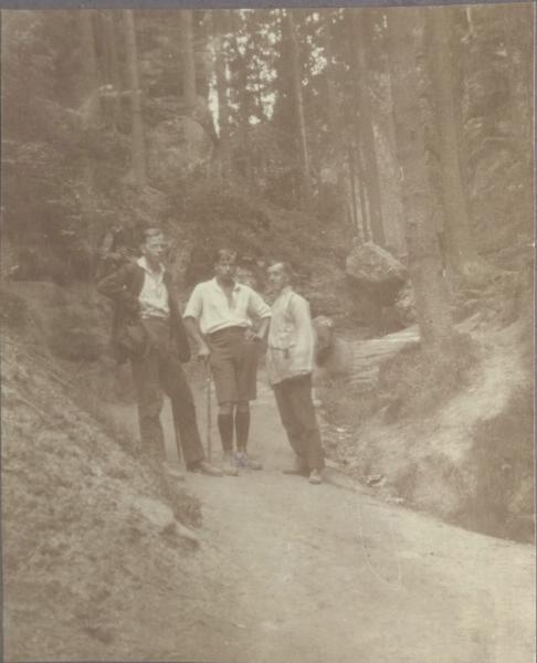 Трое мужчин, 1920-е, Германия. Из семейного альбома.