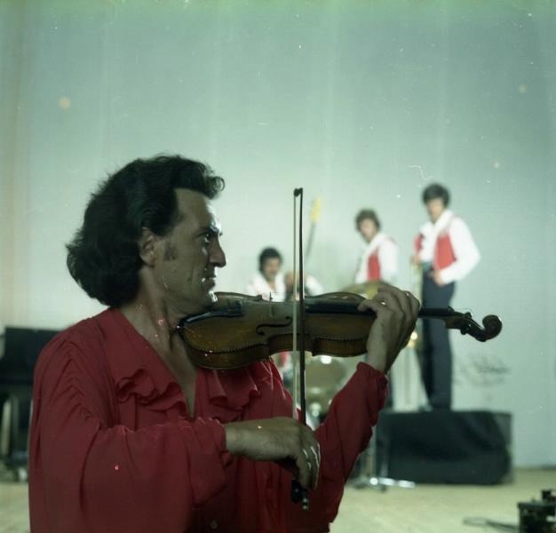 Цыганская скрипка, 1970-е