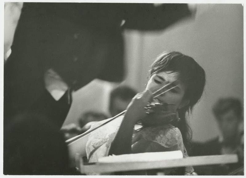 Лиана Исакадзе, 1965 - 1970