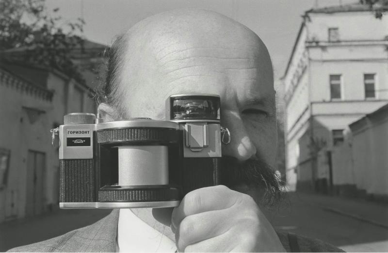 Фотограф Александр Слюсарев (Сан Саныч), 1989 год, г. Москва. Выставка «Остались за кадром» с этой фотографией.