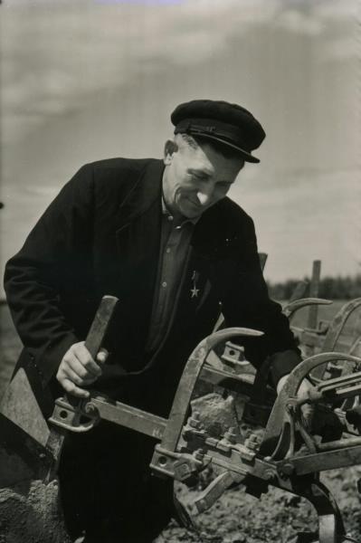 Портрет механизатора, 1960 - 1965