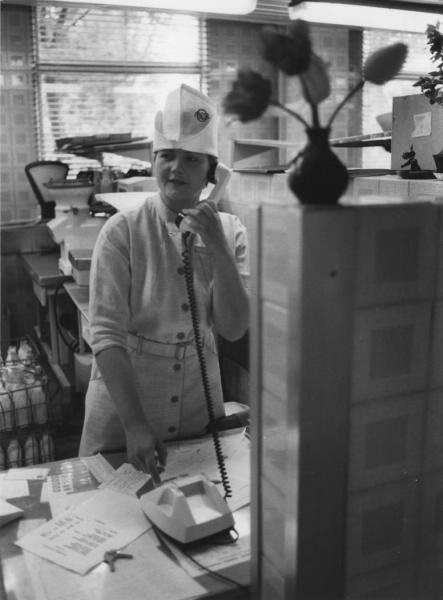 Завода «ВЭФ». Разговор по телефону, 1986 год, Латвийская ССР, г. Рига
