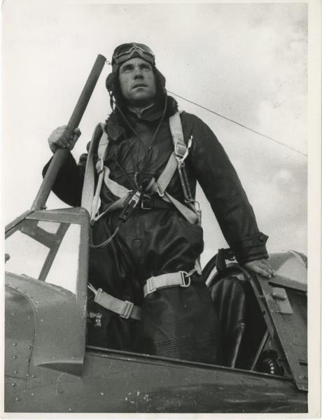 Военный летчик, 1941 - 1945