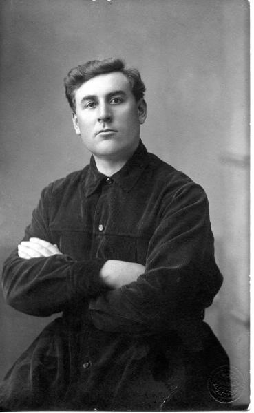 Портрет мужчины в куртке, 1912 год, Нижегородская губ., г. Нижний Новгород