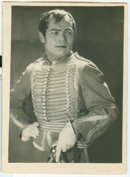 Владимир Маслацов в роли бессловесного гусара в спектакле «Ревизор», 1926 - 1929, г. Москва