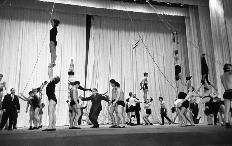 Фото "Цирковое училище во Дворце пионеров", 1960-е, г. Москва - История ...