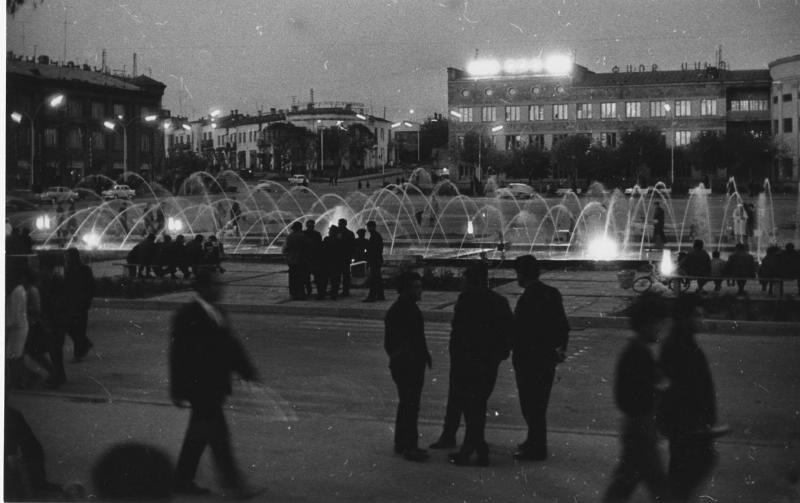 Город вечером, 1960-е, Армянская ССР