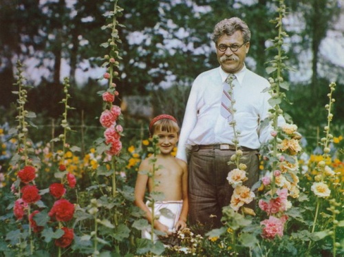 Емельян Ярославский с внуком, 1938 год, Московская обл.