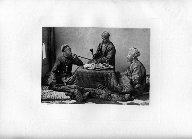 «Сарты у сандали с угощением», 1901 год, Средняя Азия