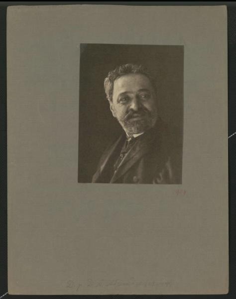 Доктор Д. А. Абуладзе (акушер), 1907 год