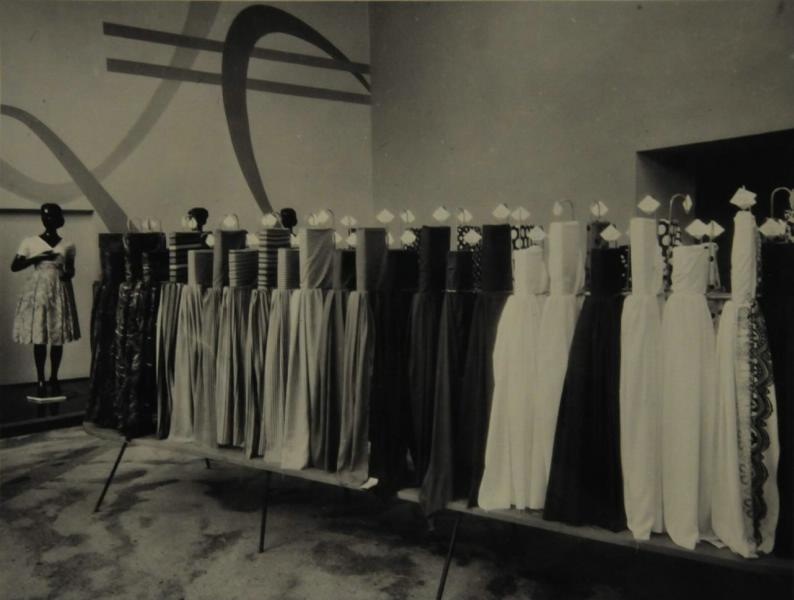 Магазин «Шелковые ткани», 1961 год, г. Сталинград