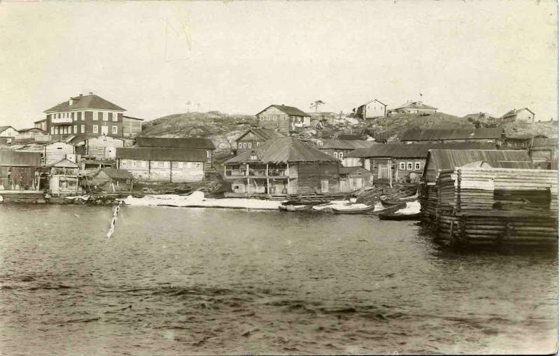 Дома на берегу водоема, 1910-е