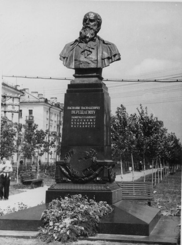 Фотография на памятник череповец