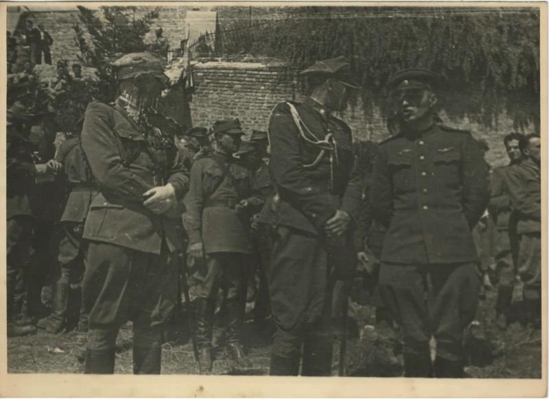 Советские и польские офицеры, 1942 - 1945, Польша