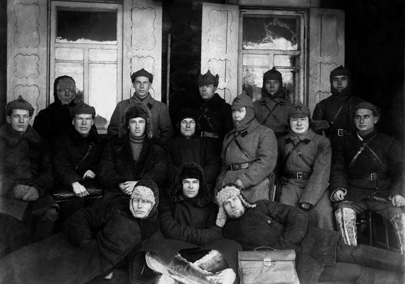 Совещание комендантов ОГПУ, январь 1932, Остяко-Вогульский национальный округ, Сургутский р-н. Выставка «Витрина режима» с этой фотографией.
