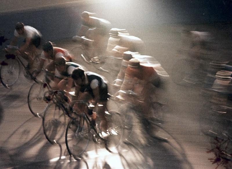 Велогонка, 1964 год. Выставки:&nbsp;«Лучшие фотографии Льва Бородулина» и&nbsp;«На "педальном коне"» с этой фотографией.