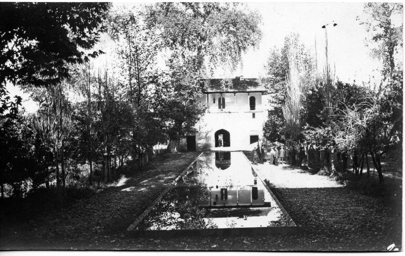 Дом с бассейном, 1900-е