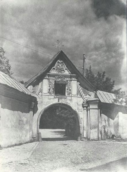Монастырские ворота, 1917 год, г. Киев