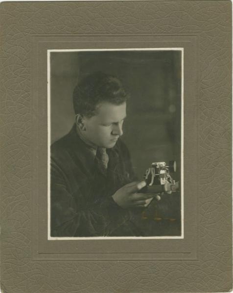 Портрет мужчины, 1 апреля 1933 - 1 мая 1933