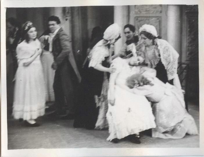 Сцена из оперы «Евгений Онегин» в Большом театре, 1948 - 1952, г. Москва. Акт II, картина 5-я «Дуэль Онегина и Ленского». 