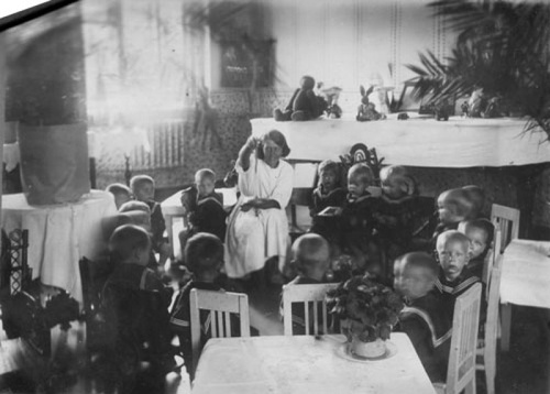 Организованные занятия старшей группы, 1938 год, г. Ульяновск