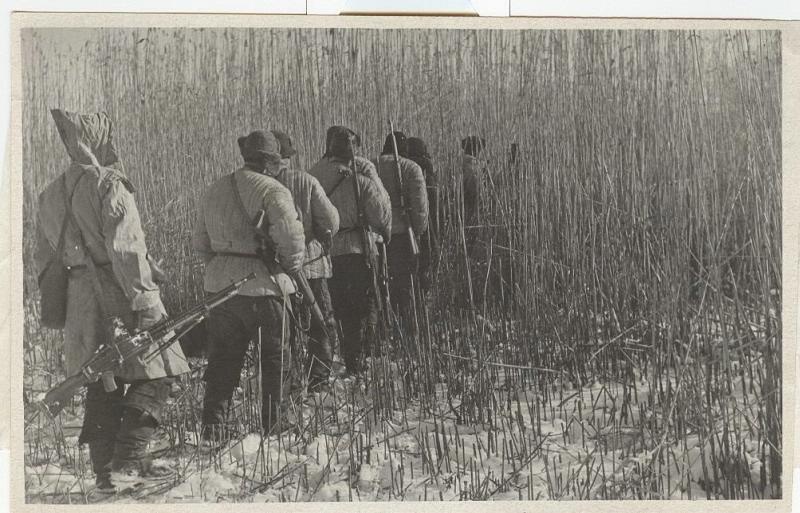 «Успешно действует в тылу врага партизанский отряд под командованием товарища Р.», 1942 год