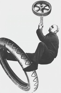 Автошарж, 1922 год. Видео «К 180-летию фотографии. Эпизод X: 1920-е годы. Авангардная фотография» с этой фотографией.