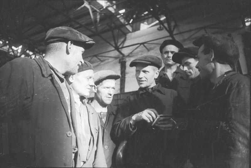 Группа рабочих, 1937 год, г. Магнитогорск