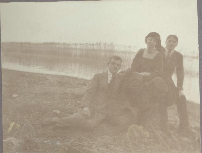 Река, 1920-е, Германия. Из семейного альбома.