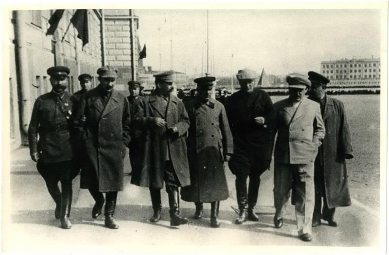 Семен Буденный, Лазарь Каганович, Иосиф Сталин, Климент Ворошилов, Валериан Куйбышев, Андрей Жданов, Серго Орджоникидзе, 1930 - 1934, г. Москва