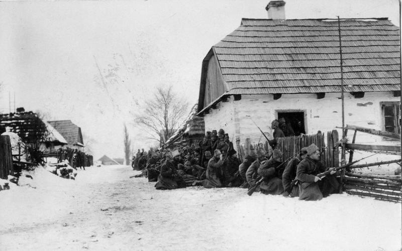 Оборона деревни, 1915 год