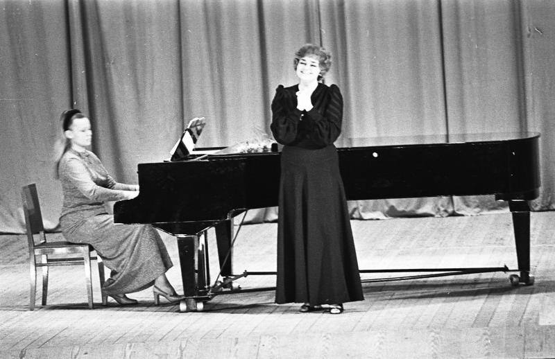 Выступление певицы Тамары Синявской, 1977 год, г. Москва