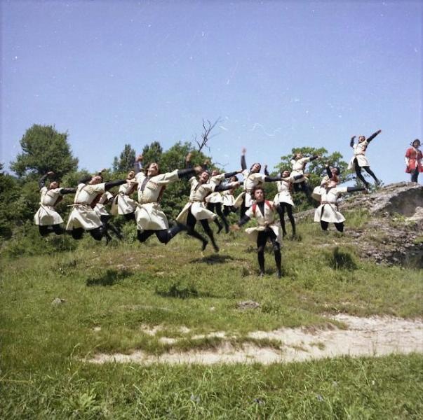 Адыгейский ансамбль пляски «Орида», 1975 - 1985, Адыгейская АО